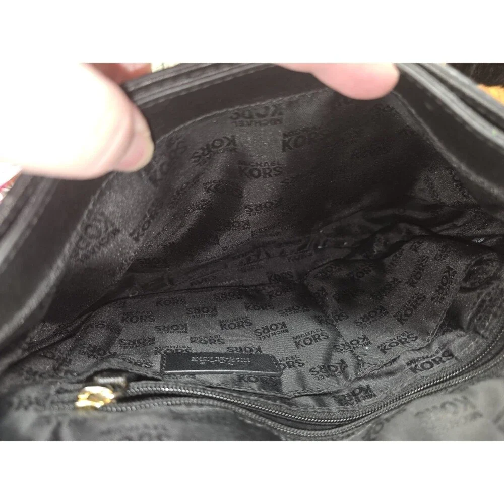 Michael Kors Bedford Black Pebbled Leather Shoulder Bag Gold Hardware